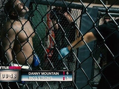 Μαύρος, Ζευγάρι, Ώριμη γυναίκα, Φυσικά βυζιά, Καβάλημα, Πάλη