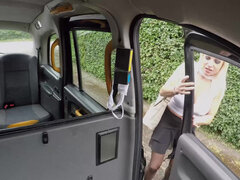 Store bryster, Britisk, Kjole, Give finger, Fodjob, Spil den af, Fisse, Bryllup