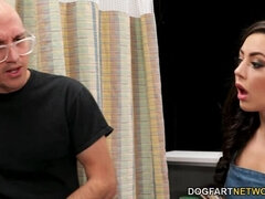 Amerikai, Popó, Fekete, Gesztenyebarna, Nyilvános wc fülkék falában lévő lyuk, Fajok közötti, Természetes mellek, Begyek