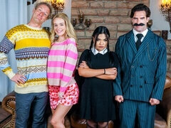 Большая жопа, Большой член, Минет, Собачьи, Вчетвером, Натуральные сиськи, Молоденькие, Сиськи