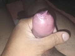 The cock is thick and the feet are short, it got torn in the sister-in-law's pussy