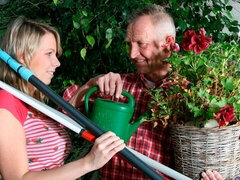 Culo grosso, Tette grandi, Bionda, Pompino, Sega, Tette naturali, Rasata, Ragazza