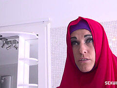 Arabisk, Pik sutte, Tjekke, Håndjob