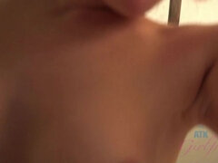 Anal, Creampie, Fingering, Fotjobb, Liten och nätt, Fitta, Rakad, Tuttar