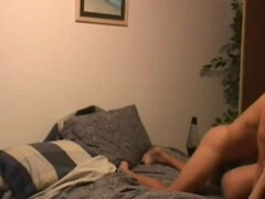 Leie, Blondine, Studentin, Hochschule, Aufs gesicht abspritzen, Hd, Party, Scherzbold