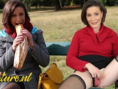 Brunetta, Pisello, Francese, Mamma che vorrei scoparmi, Figa, Cavalcando, Tette, Moglie