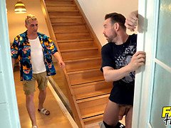 Grande cazzo, Venire in bocca, Pisello, Femmina, Hardcore, Trio uomo uomo donna, Orgasmo, Terzetto