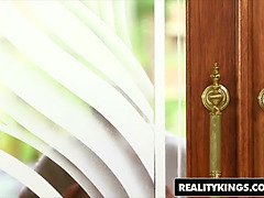 Минет, Постарше, Семяизвержение, Лесбиянка, Милф, Мамочка, Мачеха, Молоденькие