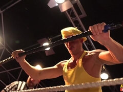 Lizanje anusa, Fafanje, Zunanji izliv, Gagging, Lizanje, Muco, Šeškanje, V uniformi