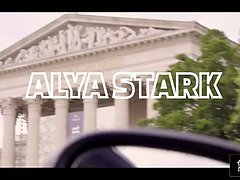 Csalás, Láb, Ujjazás, Leszbikus, Nyalás, Érett koros, Természetes mellek, Filigrán alkatú