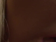 Blondine, Sperma im mund, Arzt, Fetisch, Tätowierung