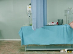 Velike joške, Črnke, Fafanje, Varanje, Par, Doktor, Resničnost, V uniformi