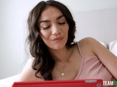 Anaali, Perse, Ruskeahiuksinen, Kermakakku, Rankka, Laiha, Lutka, Niellä