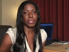 Brown girl sucking dick