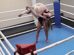 Tetas grandes, Rubia, Británico, Europeo