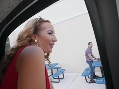 Kisbaba, Cumizás, Kebles, Gépkocsi, Szájba élvezés, Érett feleség, Nuni, Leborotvált