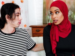 Hard fuck in the cowgirl pose with a hot Muslim girlfriend Jayne Doh