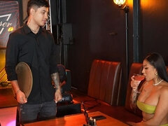 Wild Sex with the Waiter in the Restaurant Bathroom - Mariana Martix and Danner Mendez