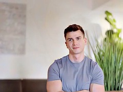 Amatéři, Velké péro, Gay, Honění, Masturbace, Svaly, Sólo