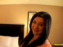 Iso perse, Musta, Suihinotto, Naamallinen, Pienikokoinen, Näkökulma pov, Tatuointi