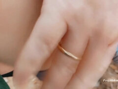 Płeć żeńska, Włochaty, Masturbacja, Orgazm, Na wolnym powietrzu, Cipka, Nastolatki, Podglądacz