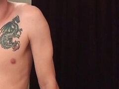 Amatør, Stor rumpe, Kukk suging, Par, Sperm skott, Første gang, Fitte, Kort hår