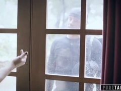 Anál, Zadek, Lízaní zadků, Velké péro, Dávení penisem, Hardcore, Líbání, Realita