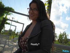 Stor røv, Stor pik, Store bryster, Pik sutte, Brunette, Hundestilling, Mor jeg gerne vil kneppe, Penge