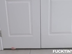 Gros cul, Sucer une bite, Hard, Petite femme, Pov, Réalité, Tabou, Adolescente