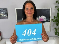 Explosive Moly 30's brunette smut