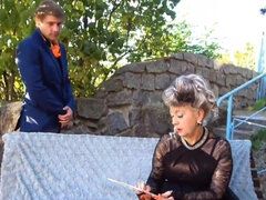 Kuřba, Babi, Honění, Milf žcbp, Venku, Pornstars, Punčochy, Tetování