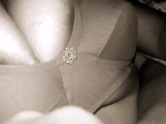 Rondelette, Fait maison, Indienne, Seins naturels