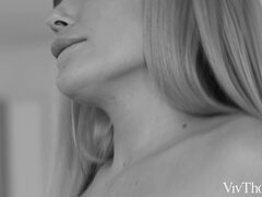 Read My Lips - Nicole Nixon & Purr Simona