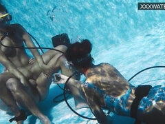 Kont, Pijpbeurt, Hd, Orgasme, Biljart, Kut duiken, Tiener, Onderwater