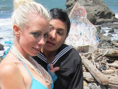 Stora tuttar, Fingering, Lesbisk, Underkläder, Onani, Milf, Strippning, Tuttar