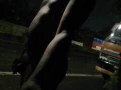 Hjemmelaget, Inder, Offentlig, Alene