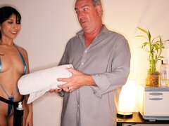 Amatoriale, Grande cazzo, Brunetta, Sega, Masturbazione, Tette naturali, Magra, Tette