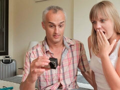 Μεγάλος κώλος, Σε στάση σκύλου στα τέσσερα, Φετιχ, Σκληρό, Φιλί, Εκτός, Δημόσιο, Βυζιά