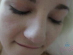 Amatéři, Blondýna, Kuřba, Creampie, Footjob, Různé pohledy, Pička, Vyholené