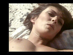 Celebrita, Jídlo, Nahota, Retro, Zastaralé