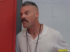 Best Surprise A Locker Room Can Hide Ffm! With Quinn Wilde And Charles Dera