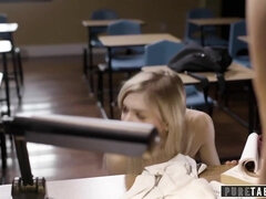 Lesbisk, Slick, Porrstjärnor, Fitta, Verklighet, Rödhårig, Spanking, Lärare