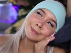 Blondin, Avsugning, Bystig, Sperma shot, Dubbelpenetrering, Gangbang, Milf, Tuttar