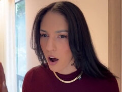 Latina neighbor catches neighbor and gets plumbed like a breezy