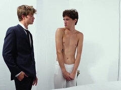 Røv, Pik sutte, Give finger, Homoseksuel, Hd, Massage, Barberet, Mager