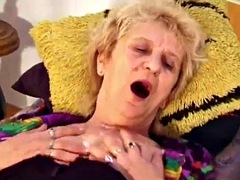 Saksalainen, Mummo, Karvainen, Rankka, Vanhempi