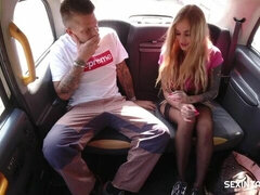 素人, デカ尻, デカパイ, ブロンド, フェラチオ, 車, 公共, ストッキング