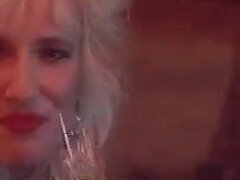 큰 음경, 오랄섹스, 입에 사정, 더블 삽입, 하드코어, 나체의, 쓰리섬, 빈티지