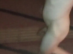 Ερασιτέχνης, Εκτός, Μόνος