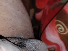 Poilue, Fait maison, Masturbation, Solo